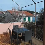 Ajka Apartman *