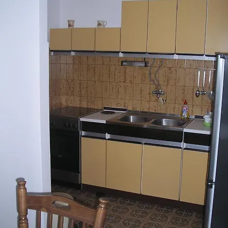 Ajka Tisno
