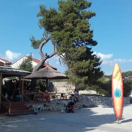Apartment Ajka Tisno